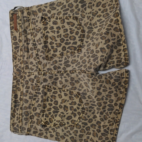 SOLD - Picture 6 of 7